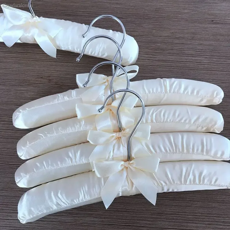 Wieszaki na ubranka dla niemow – Baby Clothing Hanging Rack recenzja i cena